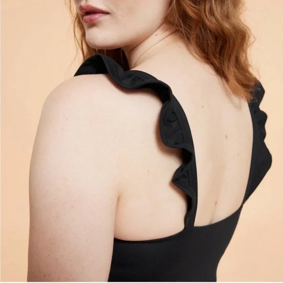 Blogilates Ruffle Tank - Picture 7 of 7